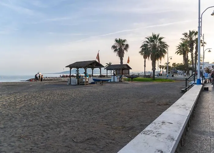 Pleasant Pedragalho On The Beach